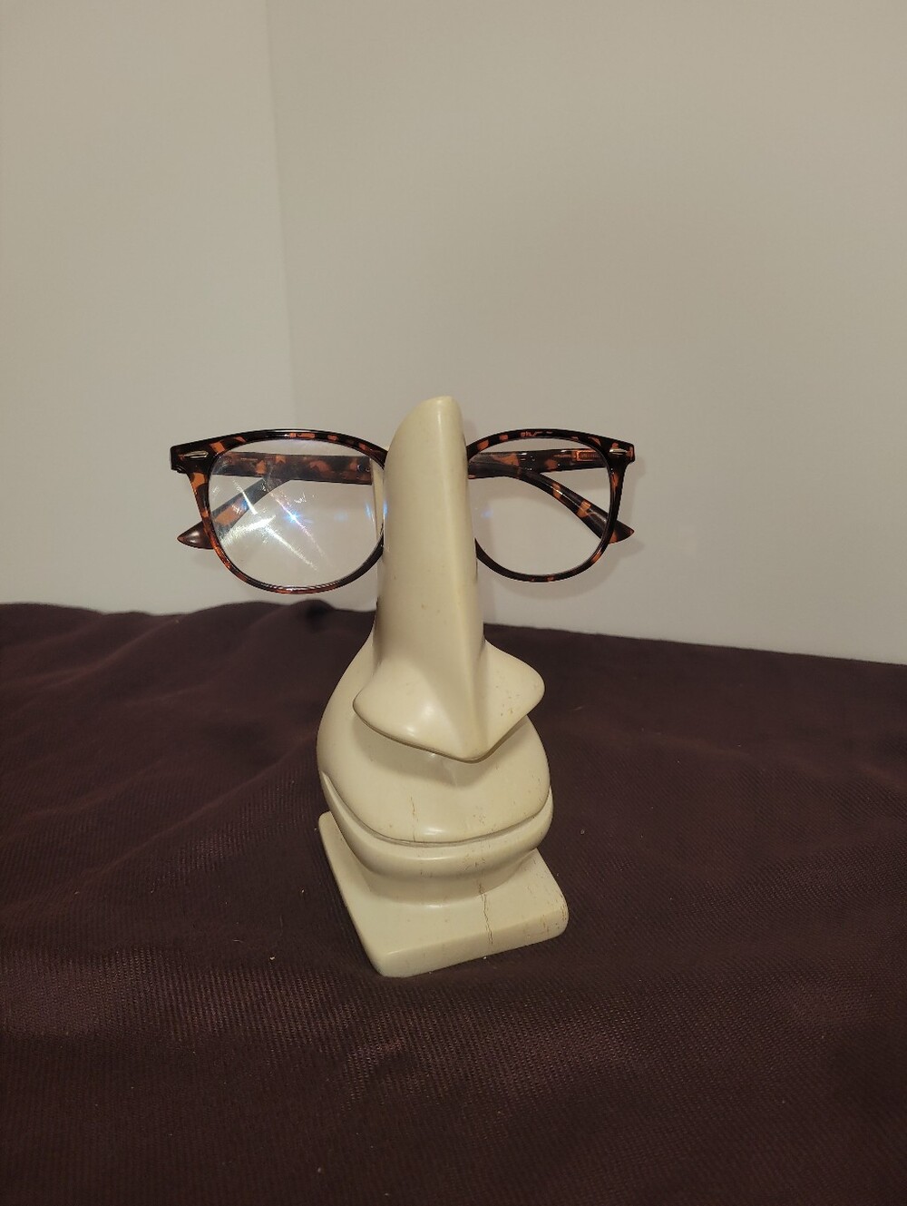 Handcrafted Korea Glasses Holder